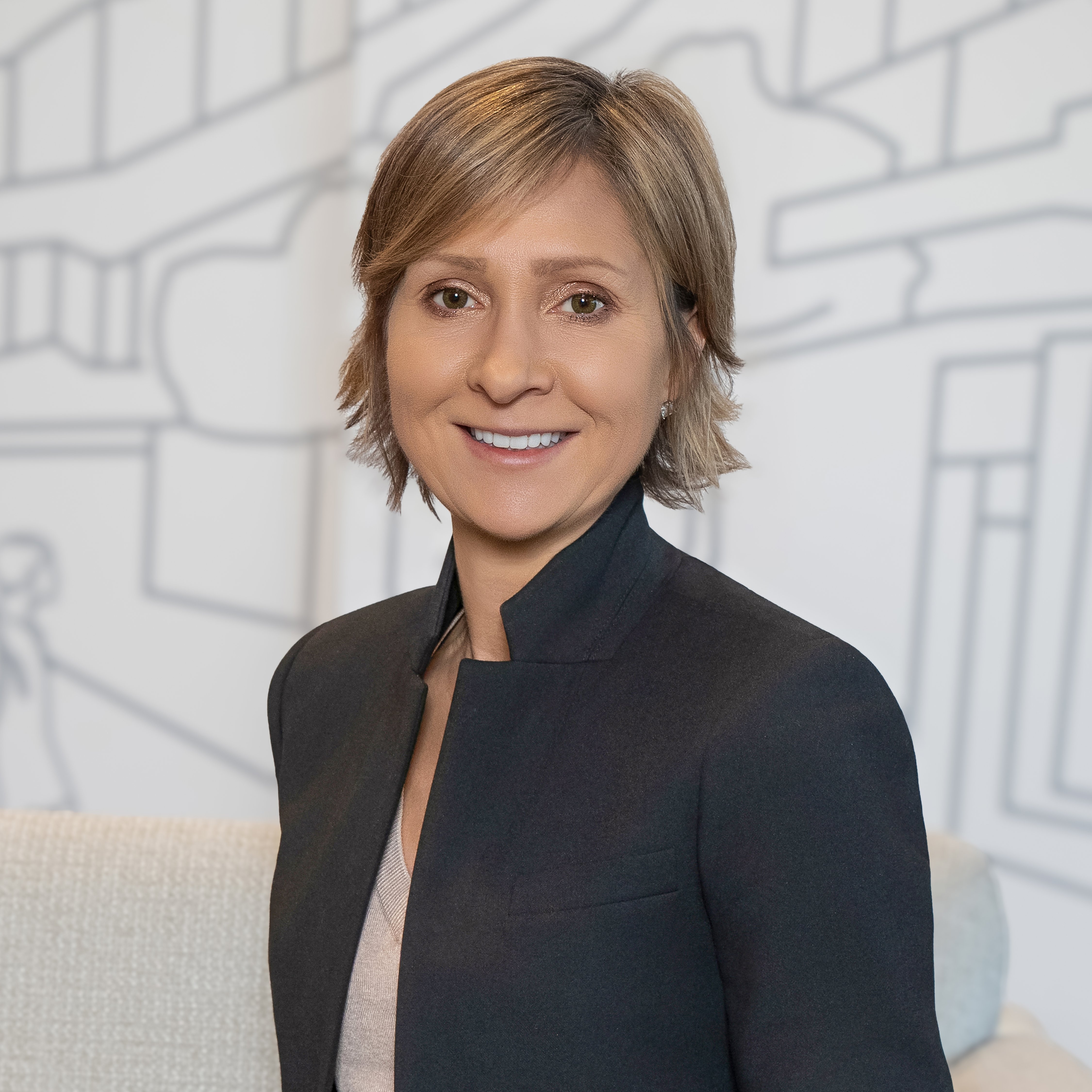 Andrea R. Parker, CFIP, CTP, CAIA Headshot